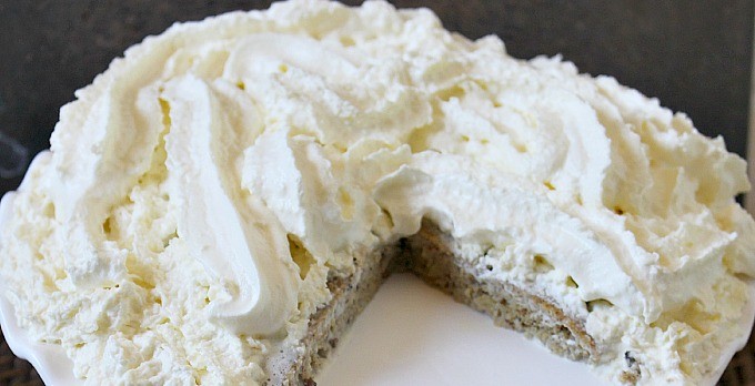 Gluten-free Almond Flour Cream Cake